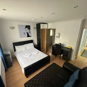  Habitación en casa particular 3 Luxury En-suite Bedrooms Reino Unido